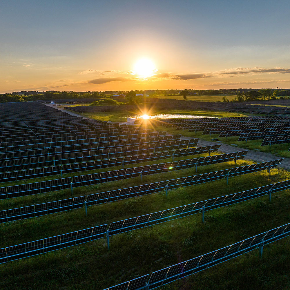 Sunset at Paris Solar-Battery Park